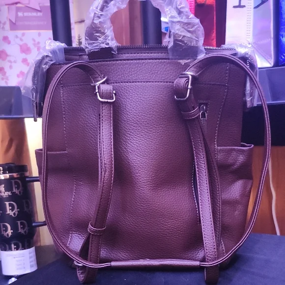 Wrangler Dark Brown Leather Tote - Picture 2 of 5